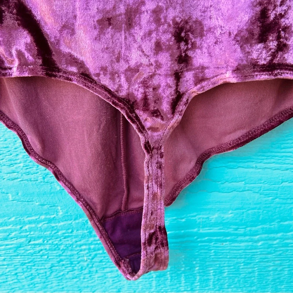 Free People Crushed Velvet Whimsygoth Fairy Purple Bodysuit Puff Sleeves Size S